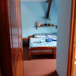 Guest house Hajovna U Dubu 3*