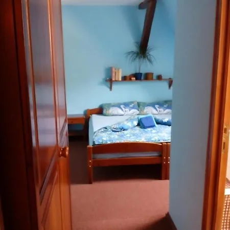 Hájovna U Dubu Pensión Karlštejn