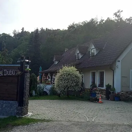Guest house Hajovna U Dubu Karlstejn